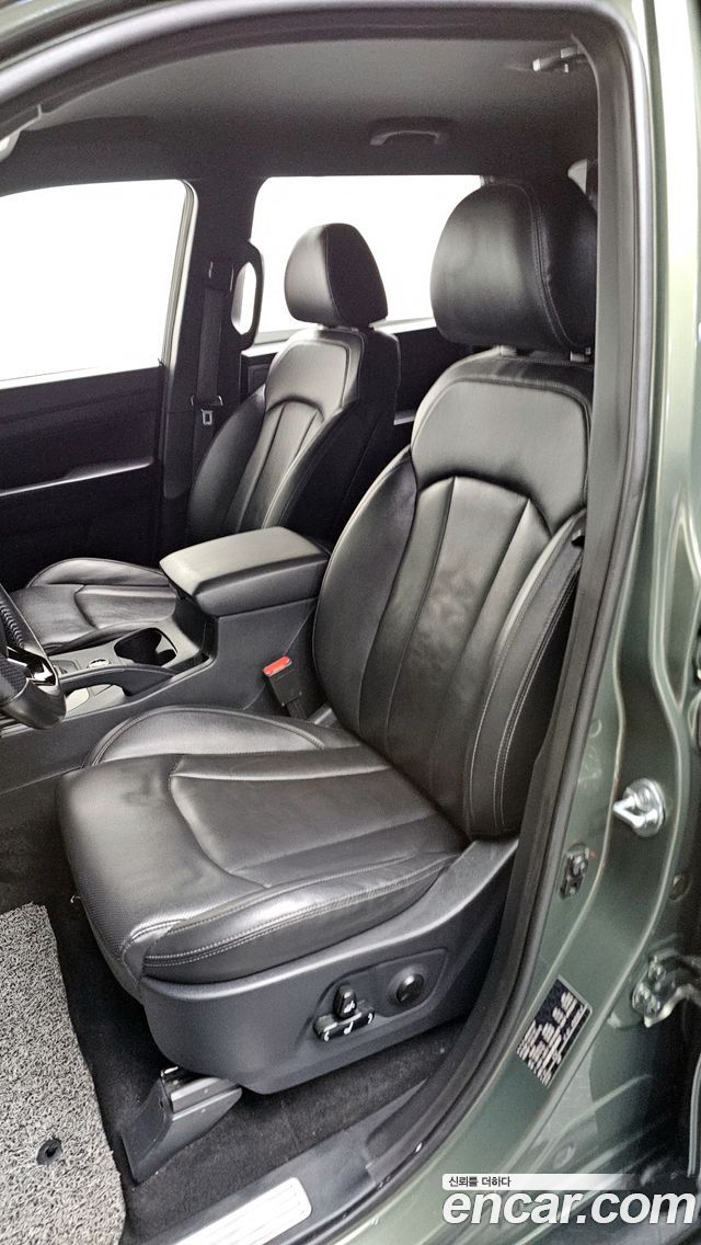 KG Mobility (SsangYong) Rexton Sports Khan Diesel 2.2 4WD Prestige 2022 — фото 32