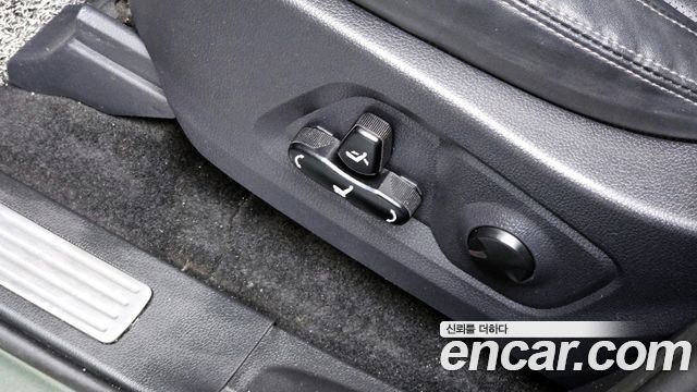 KG Mobility (SsangYong) Rexton Sports Khan Diesel 2.2 4WD Prestige 2022 — фото 37