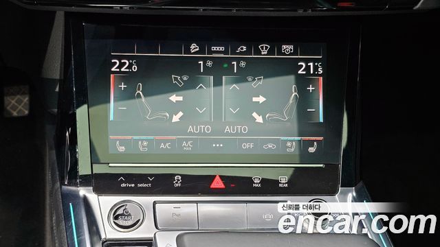 Audi e-tron 55 Quattro Sportback 2022 — фото 6