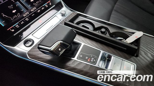 Audi A6 (C8) 45 TFSI Quattro Premium 2022 — фото 9