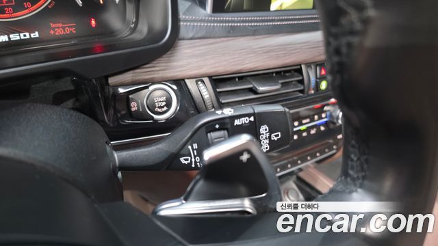 BMW X5 (F15) xDrive M50d 2015 — фото 36