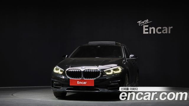 BMW 1 Series (F40) 120i Sports 2024 — фото 3