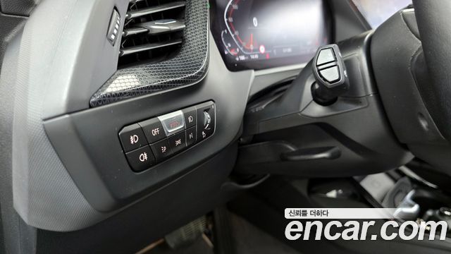 BMW 1 Series (F40) 120i Sports 2024 — фото 18