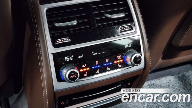 BMW 7 Series (G11) 740Li xDrive M Sport Package 2021 — фото 22