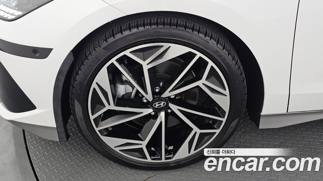 Hyundai Ioniq 6 Long Range Prestige 2023 — фото 5