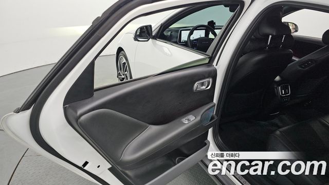 Hyundai Ioniq 6 Long Range Prestige 2023 — фото 25