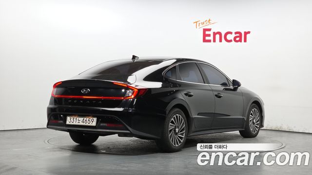 Hyundai Sonata Hybrid (DN8) Premium Plus 2022 — фото 2