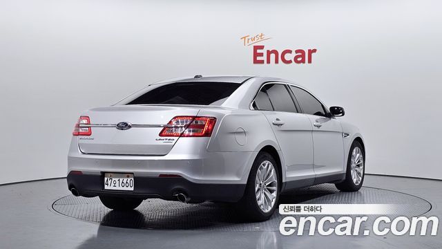 Ford Taurus 2.0 Limited EcoBoost 6th 2014 — фото 2