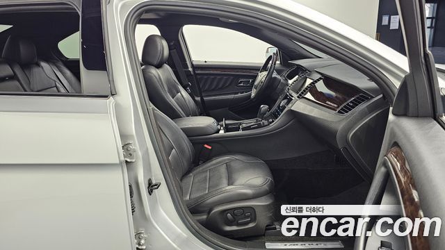 Ford Taurus 2.0 Limited EcoBoost 6th 2014 — фото 11