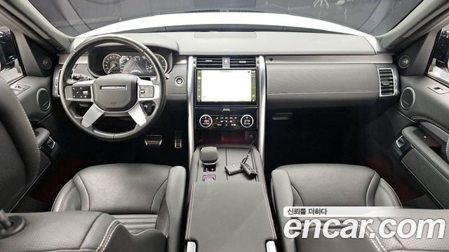 Land Rover Discovery 5 P360 R-Dynamic SE 2023 — фото 7