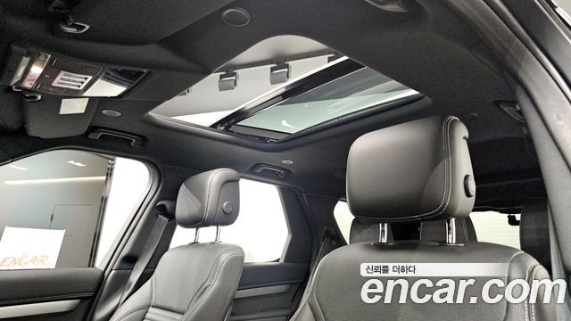 Land Rover Discovery 5 P360 R-Dynamic SE 2023 — фото 19