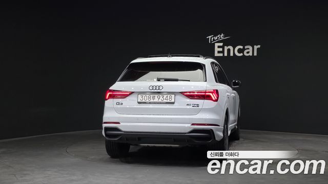 Audi Q3 (F3) 40 TFSI Quattro Premium 2025 — фото 4