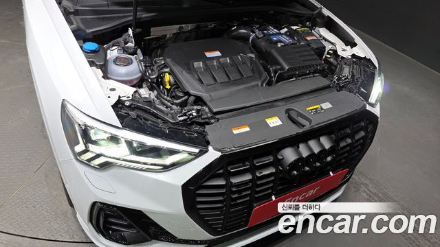 Audi Q3 (F3) 40 TFSI Quattro Premium 2025 — фото 6