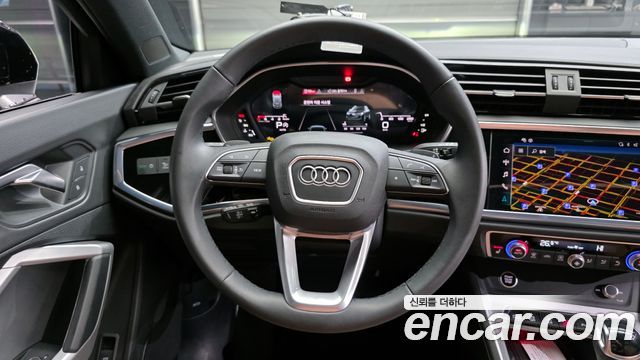 Audi Q3 (F3) 40 TFSI Quattro Premium 2025 — фото 12