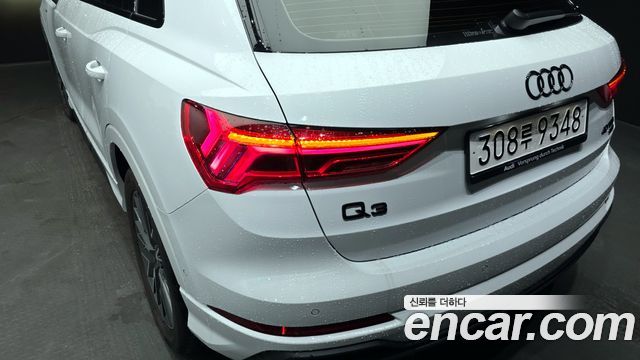 Audi Q3 (F3) 40 TFSI Quattro Premium 2025 — фото 23