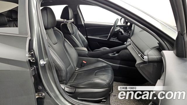 Hyundai Avante (CN7) 1.6 LPi Smart 2023 — фото 12