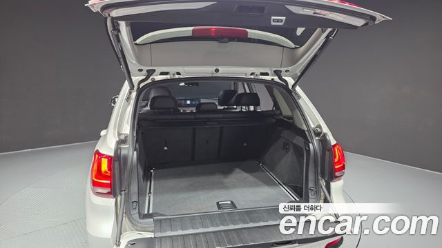BMW X5 (F15) xDrive 30d 2017 — фото 20