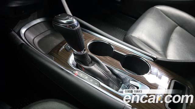 Chevrolet Malibu 2.0 Turbo LTZ Premium 2017 — фото 9