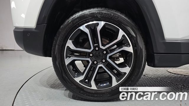Jeep Compass (II) 2.4 limited 2WD 2022 — фото 5