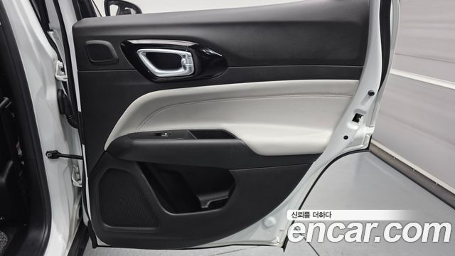 Jeep Compass (II) 2.4 limited 2WD 2022 — фото 31