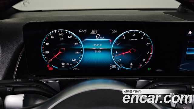 Mercedes-Benz GLB-Class (X247) GLB250 4MATIC 2021 — фото 8