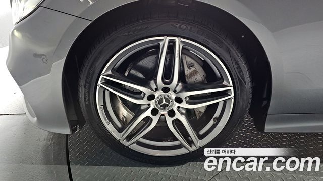 Mercedes-Benz E-Class (W213) E220d Coupe 2019 — фото 5