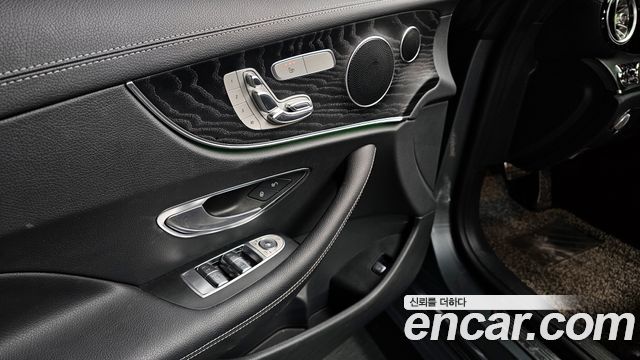 Mercedes-Benz E-Class (W213) E220d Coupe 2019 — фото 13