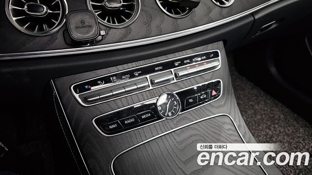 Mercedes-Benz E-Class (W213) E220d Coupe 2019 — фото 19