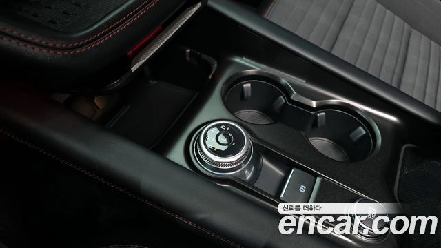 Ford Explorer (VI) 2.3 ST-Line 4WD 2025 — фото 9
