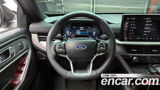 Ford Explorer (VI) 2.3 ST-Line 4WD 2025 — фото 13