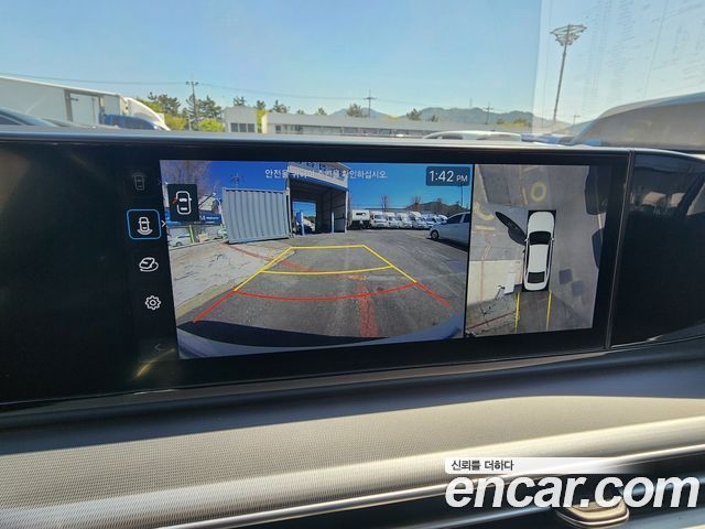 Hyundai Grandeur (GN7) 3.5 LPG 2WD Exclusive 2023 — фото 18