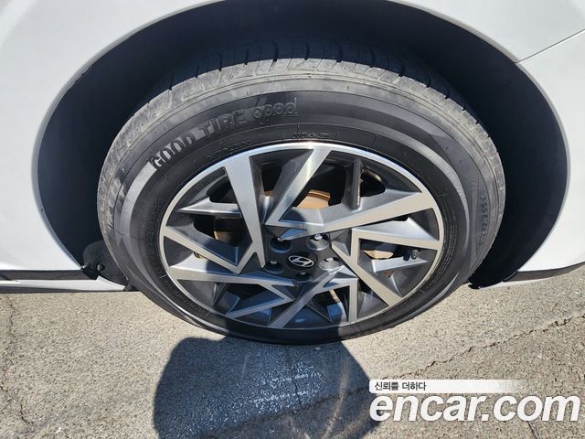 Hyundai Grandeur (GN7) 3.5 LPG 2WD Exclusive 2023 — фото 21