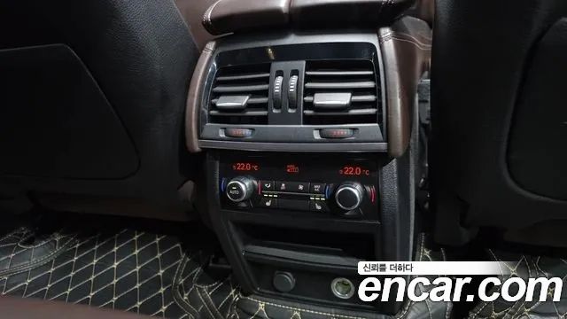 BMW X5 (F15) xDrive M50d 2015 — фото 23