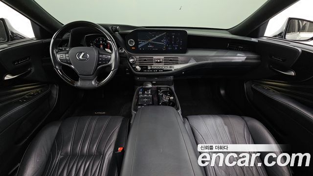 Lexus LS500 (V) 3.5 Luxury AWD 2022 — фото 7