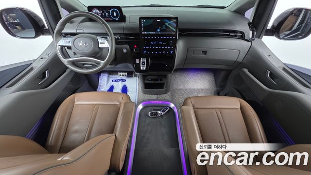 Hyundai Staria 4WD Lounge 9-Seater Inspiration 2023 — фото 7