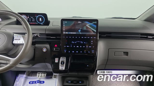 Hyundai Staria 4WD Lounge 9-Seater Inspiration 2023 — фото 16