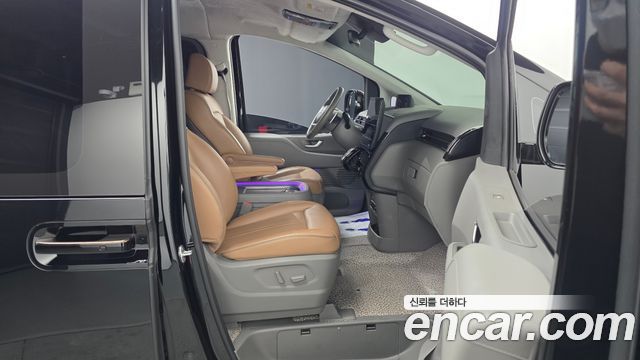 Hyundai Staria 4WD Lounge 9-Seater Inspiration 2023 — фото 26