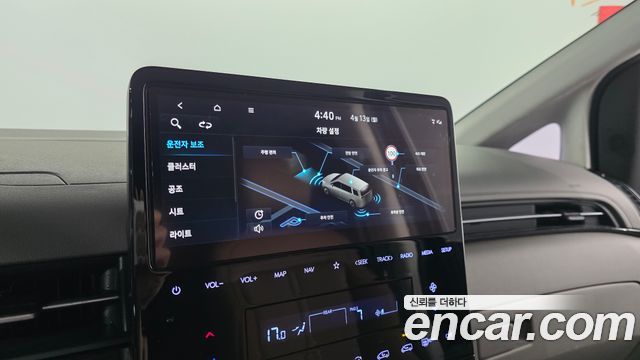 Hyundai Staria 4WD Lounge 9-Seater Inspiration 2023 — фото 30
