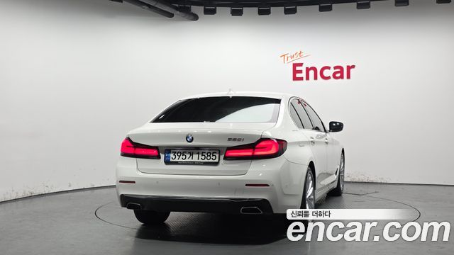 BMW 5 Series (G30) 520i Luxury 2021 — фото 4