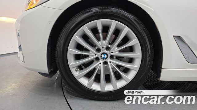 BMW 5 Series (G30) 520i Luxury 2021 — фото 5