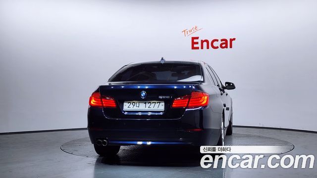 BMW 5 Series (F10) 528i 2012 — фото 4