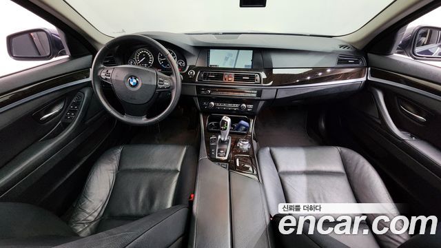 BMW 5 Series (F10) 528i 2012 — фото 7
