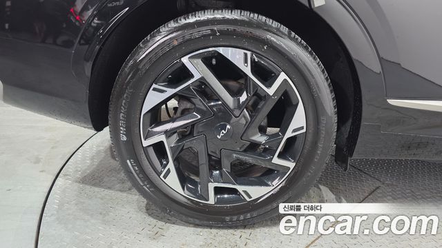 Kia Sportage (V) Diesel 2.0 2WD Nobleless 2023 — фото 5