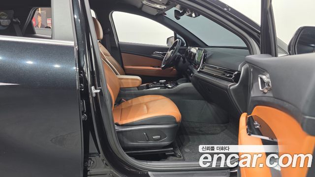 Kia Sportage (V) Diesel 2.0 2WD Nobleless 2023 — фото 11