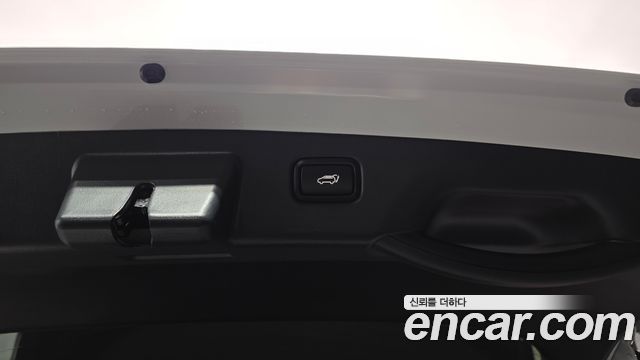 Kia Niro Signature 2025 — фото 20