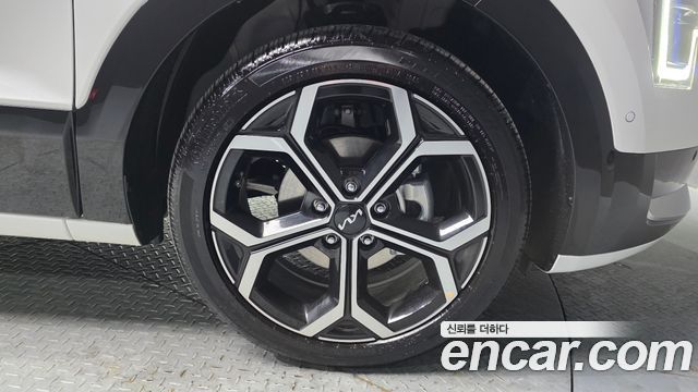 Kia Niro Signature 2025 — фото 21