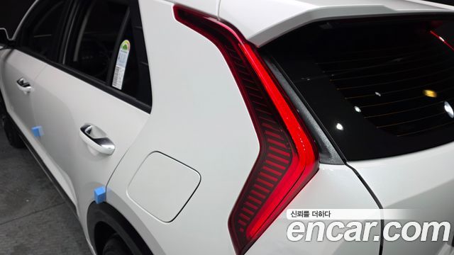 Kia Niro Signature 2025 — фото 23