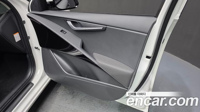 Kia Niro Signature 2025 — фото 24