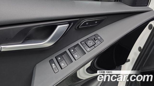 Kia Niro Signature 2025 — фото 27