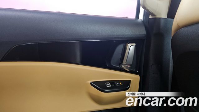 Kia Carnival (IV) Diesel 9-Seater Prestige 2022 — фото 25